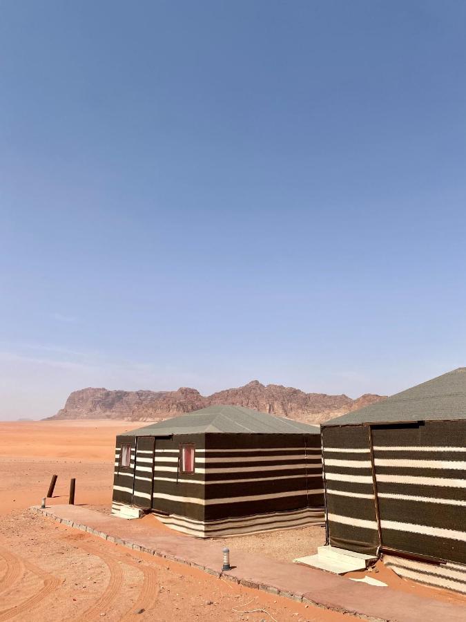 Wadi Rum Polaris Camp מראה חיצוני תמונה